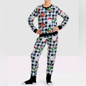 Girl's Rudolph Red Nosed Reindeer Christmas 2pc Cozy Pajama Set and Socks, S NWT